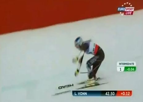 ΒΙΝΤΕΟ-Σοκάρει ο τραυματισμός σκιέρ