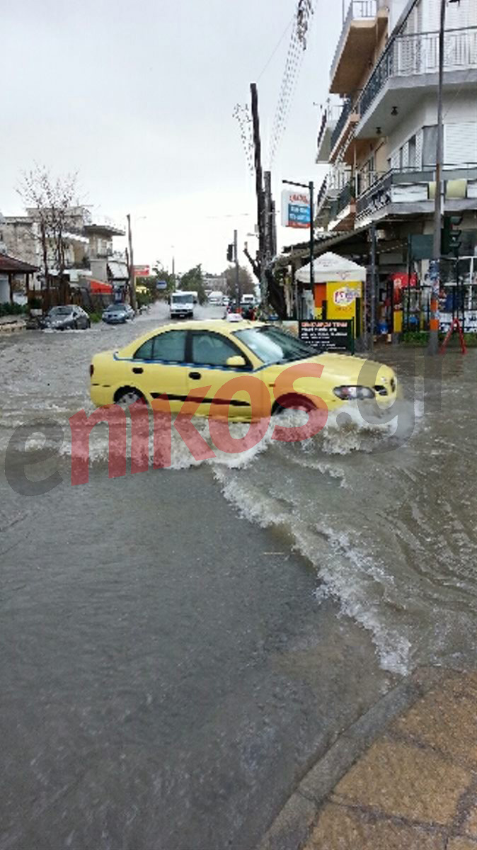 Πλημμύρισε το Μενίδι
