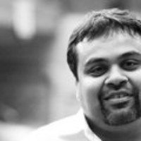 Ινδός οικονομολόγος: Πουλήστε Λέσβο, Ρόδο και Κέρκυρα