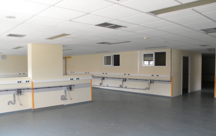 ΦΩΤΟ – Αλλάζουν χώρο οι νεφροπαθείς στη Λαμία