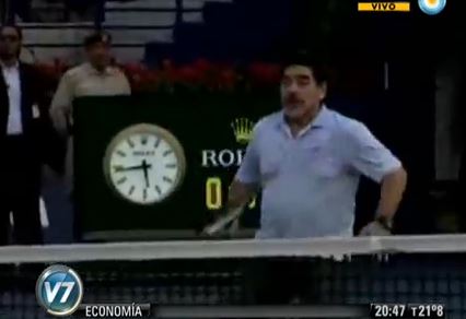 ΒΙΝΤΕΟ-Ο Μαραντόνα παίζει τένις