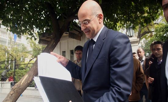 Σε διαβούλευση το νομοσχέδιο Δένδια