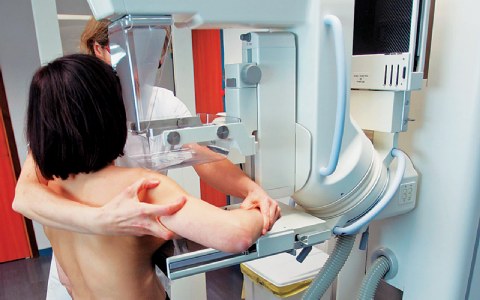 Τρεις μήνες αναμονή για ακτινοθεραπεία