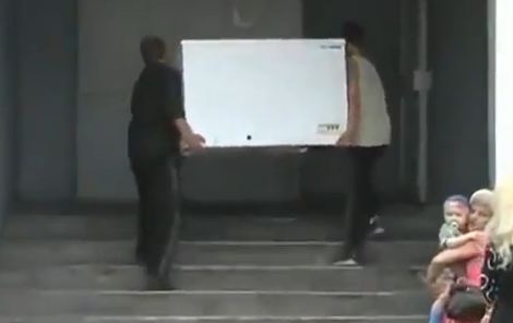 BINTEO-Mεταφορείς για…κλάματα