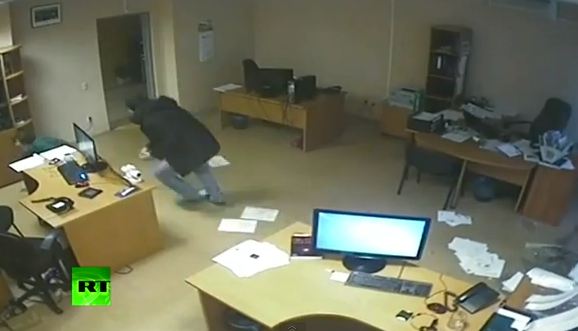 ΒΙΝΤΕΟ- Η στιγμή της έκρηξης του μετεωρίτη