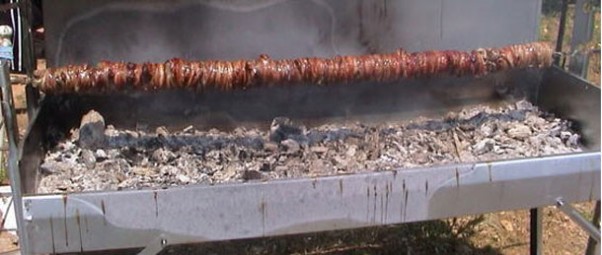 Ένα κοκορέτσι για…Γκίνες!