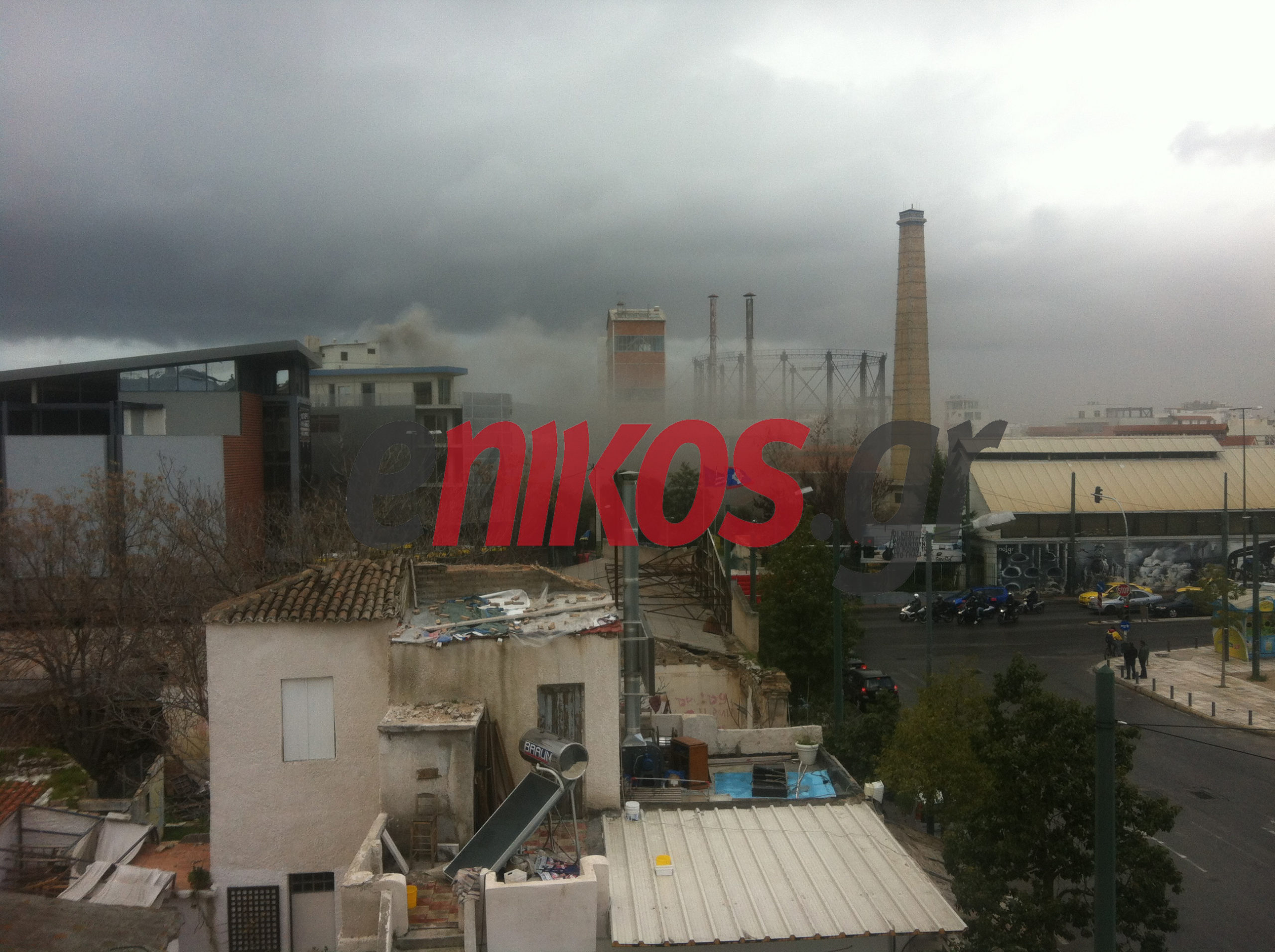 ΤΩΡΑ-Πυκνοί καπνοί στο Γκάζι