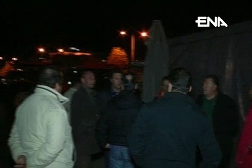 Λαμία: Ένταση ανάμεσα σε αγρότες και ΜΑΤ