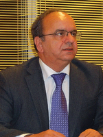 Πρόταση νόμου για «κούρεμα» στα στεγαστικά