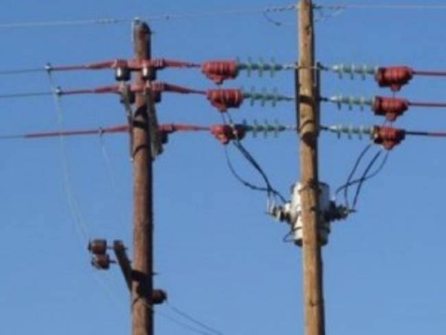 Έκλεβαν ρεύμα και φώτιζαν τον καταυλισμό