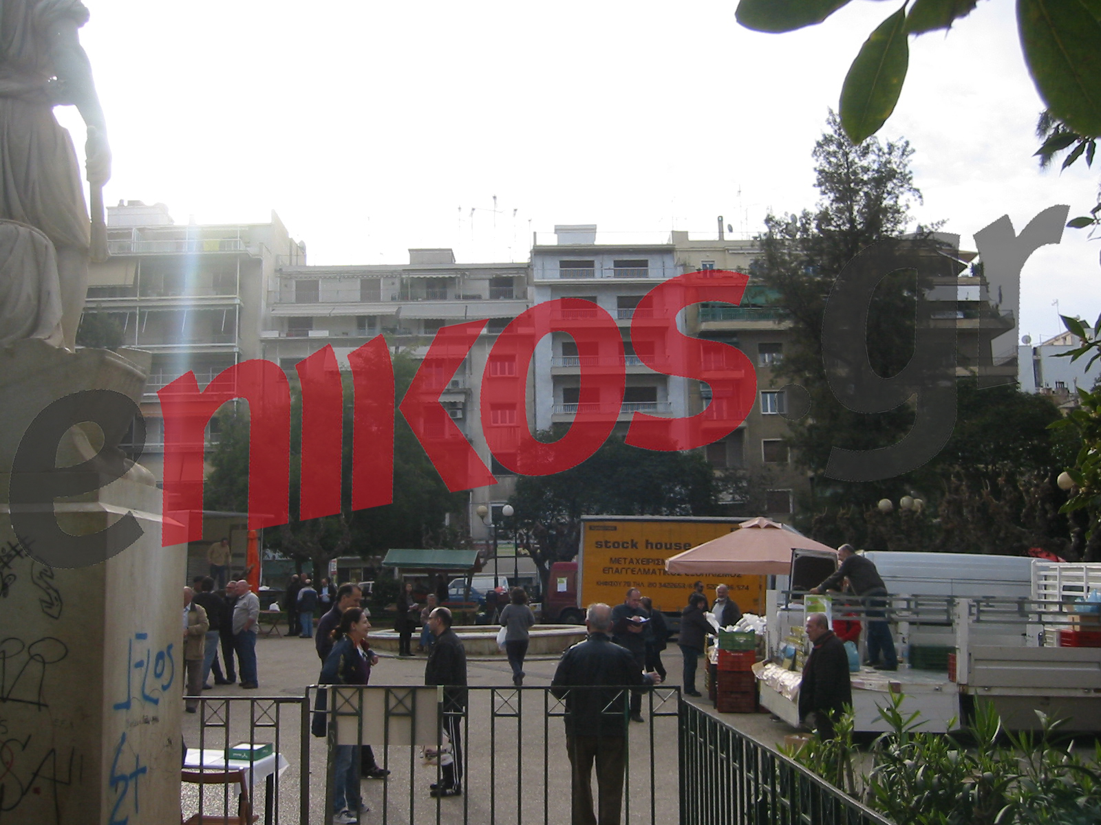 ΦΩΤΟ- Χωρίς μεσάζοντες στην Κυψέλη