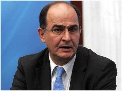 Σταθερή η κατάσταση υγείας του Παπαστάμκου