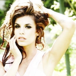 Στο club του “Game of Thrones” η Κανάλις