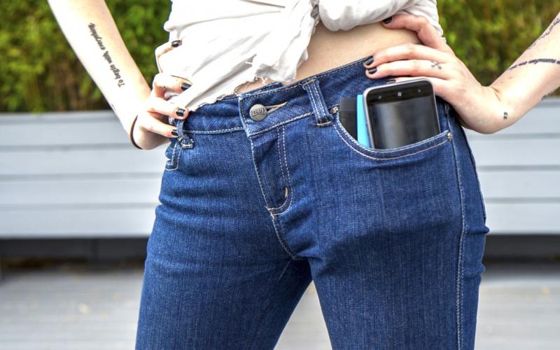 Ρούχα… φορτιστές!