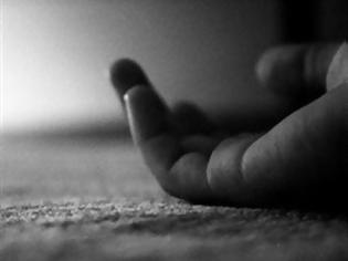 Βρήκε νεκρό τον άντρα της