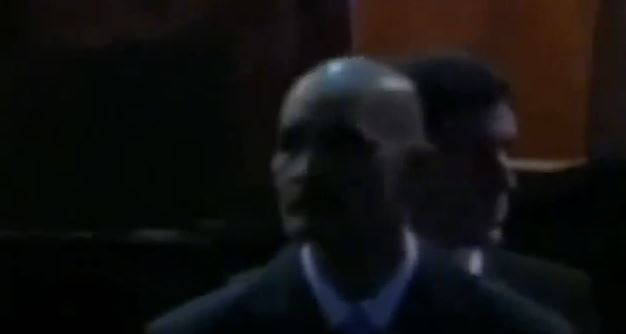 ΒΙΝΤΕΟ-Ο «εξωγήινος» του Ομπάμα