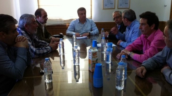 “Θα τινάξουμε την τουριστική σεζόν στον αέρα”