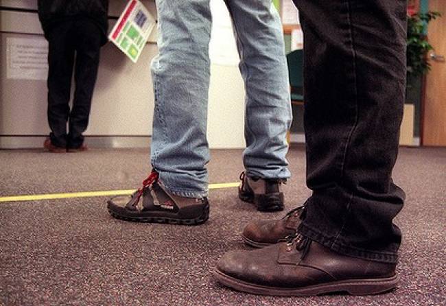 Ψάχνουν δουλειά πάνω από ένα χρόνο