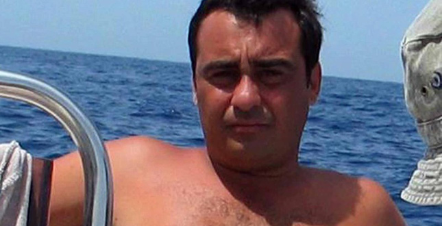 Νεκρός ο παπαράτσι των διασήμων