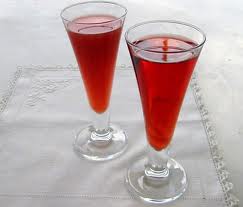 Τέσσερις νεκροί από ποτό “μπόμπα”