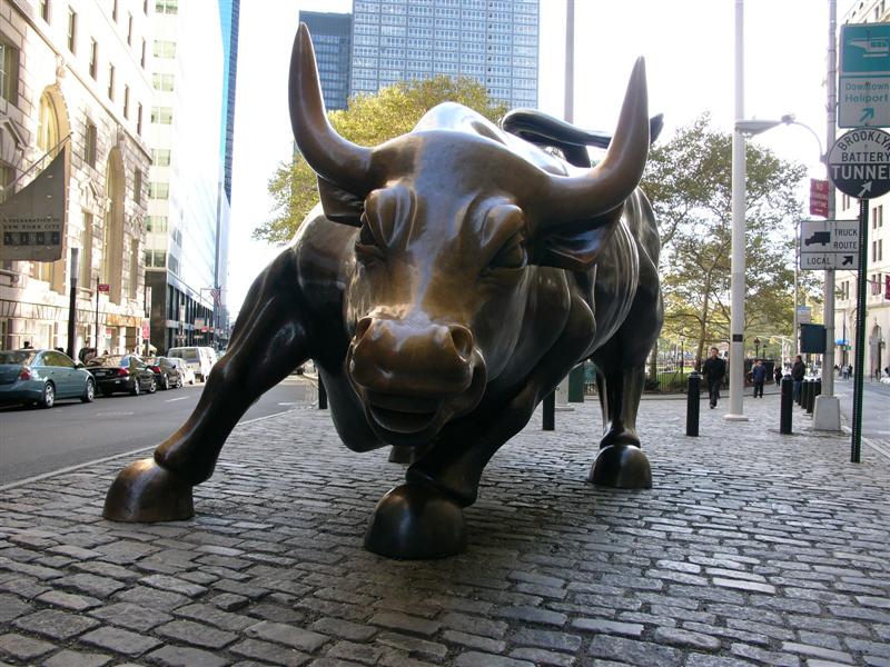 Θετικά ρεκόρ στη Wall Street