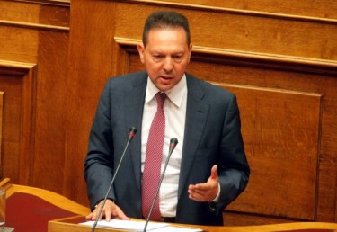 ΒΙΝΤΕΟ-Τι είπε ο Στουρνάρας στους βουλευτές