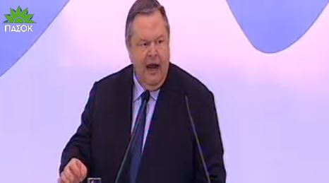 Βενιζέλος: Εικόνα ενότητας και ανανέωσης στο κόμμα