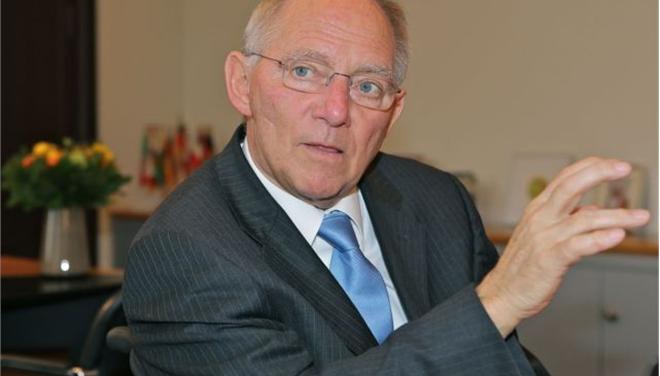 Σόιμπλε:Η τρόικα θα είναι σε επαφή με τη Μόσχα