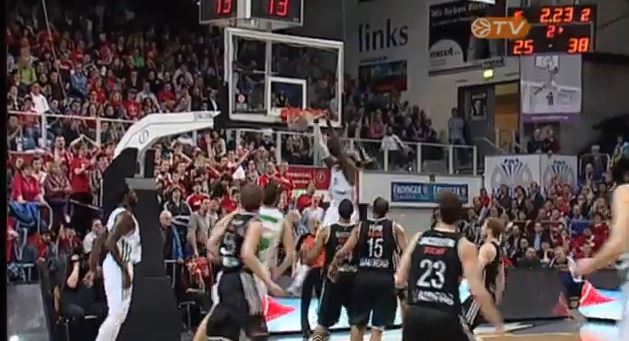 ΒΙΝΤΕΟ-Μάγεψε ο Διαμαντίδης