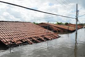 Φονικές πλημμύρες στη Βραζιλία