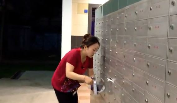 ΒΙΝΤΕΟ-Η γυναίκα …ταχυδρομείο!