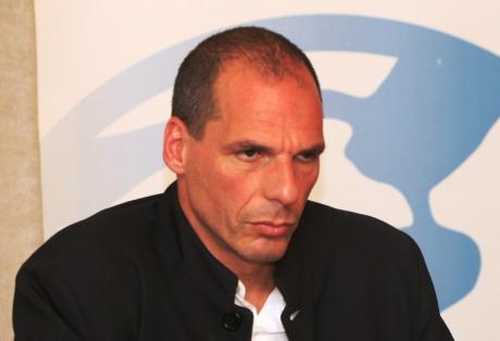 Βαρουφάκης: Θεόσταλτο το “Όχι” των Κυπρίων