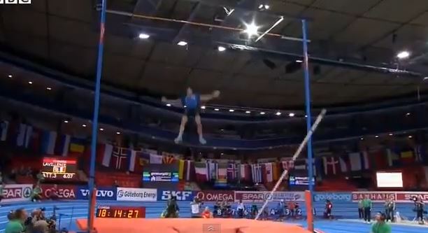 ΒΙΝΤΕΟ-Το άλμα-σκωτσέζικο ντους