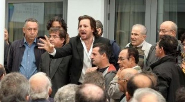 Κύπρος: Οργή διαδηλωτών έξω από το Προεδρικό