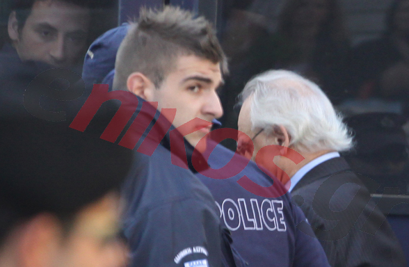 Βίντεο-Αποδοκίμασαν τον Άκη Τσοχατζόπουλο