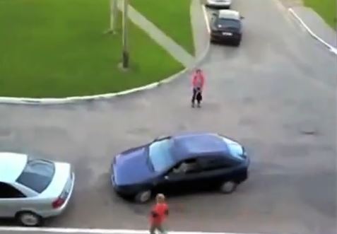 ΒΙΝΤΕΟ-Απλά δεν ξέρουν να παρκάρουν