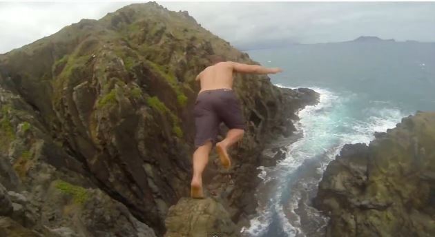 Πηδώντας από ψηλά… στη Χαβάη