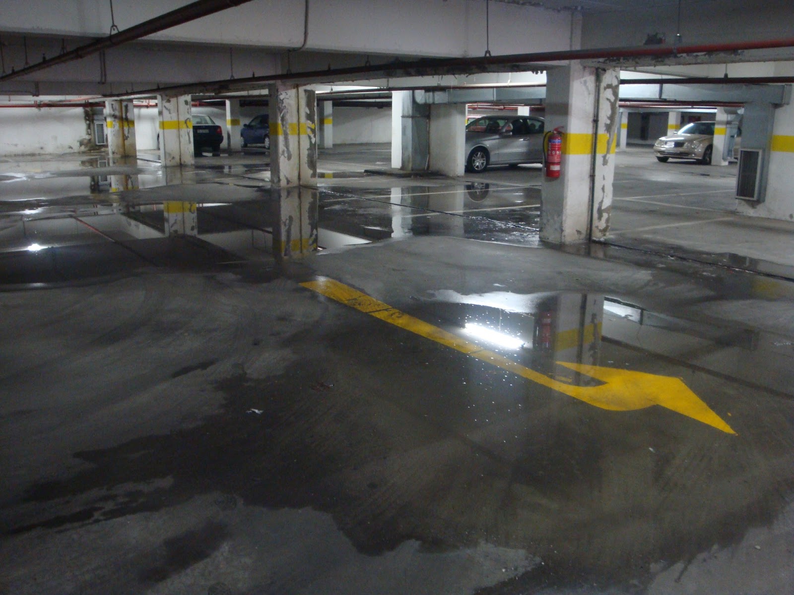 ΒΙΝΤΕΟ-Πλημμύρισε το δημοτικό παρκινγκ Ξάνθης