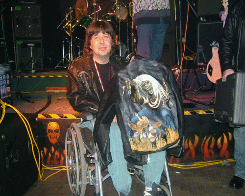 Νεκρός ο πρώην ντράμερ των Iron Maiden