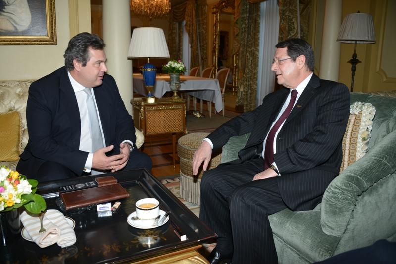 Συνάντηση Καμμένου-Αναστασιάδη