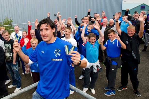 ΒΙΝΤΕΟ-“Κόκκινο πανί” από μια φάρσα