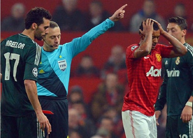 Η UEFA καλύπτει τον Τσακίρ