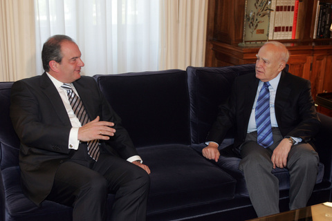 Προσκλήσεις με τη …βούλα