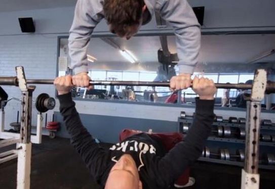 Προσοχή, μην το επιχειρήσετε…