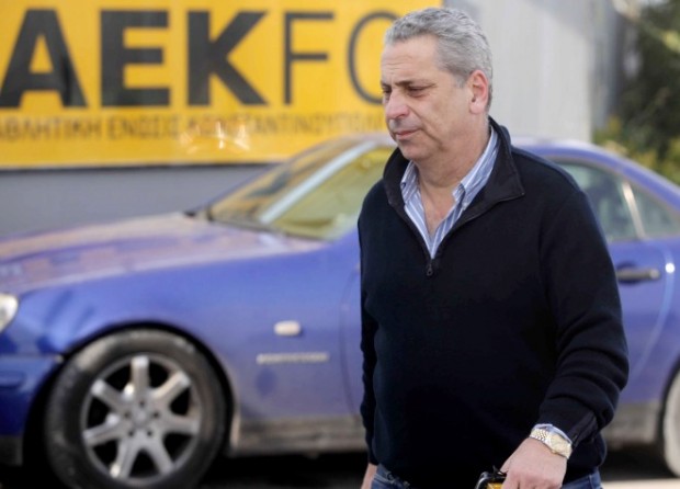 Συνελήφθη για χρέη της ΑΕΚ ο Δημητρέλος