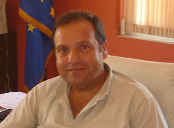 Παραιτήθηκε δήμαρχος για το σχέδιο “Αθηνά”