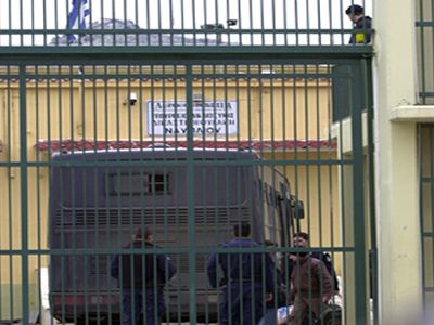 ΤΩΡΑ-Αναστάτωση στις Φυλακές Ναυπλίου