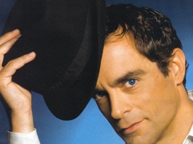 Μαρκουλάκης: “Αντί να πετάς τα “σκουπίδια” τα προτιμάς”