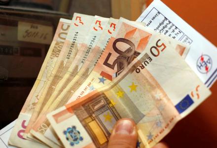 Το σκεπτικό της τρόικας για το χαράτσι