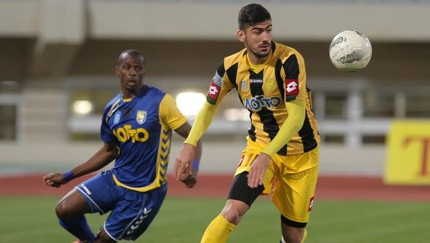 «Ερυθρόλευκοι» οι Τζανακάκης και Μπουχαλάκης